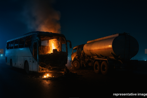 bus-crash-mecca-to-medina